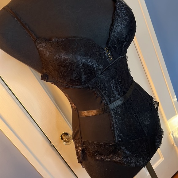 Sexy black lingerie bodysuit - Picture 3 of 5